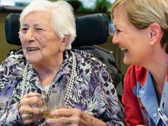 Verpleegster gezocht voor ouderenzorg-organisatie in Nederland